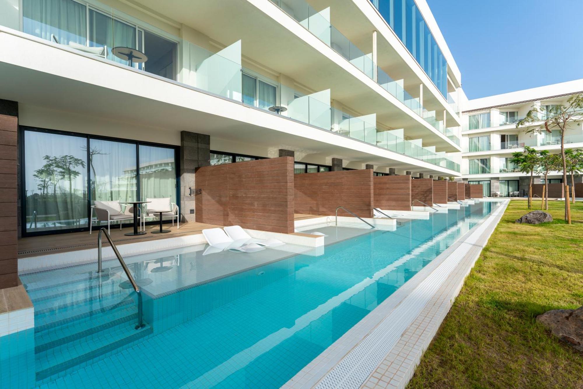 ホテル Barcelo Playa Blanca エクステリア 写真
